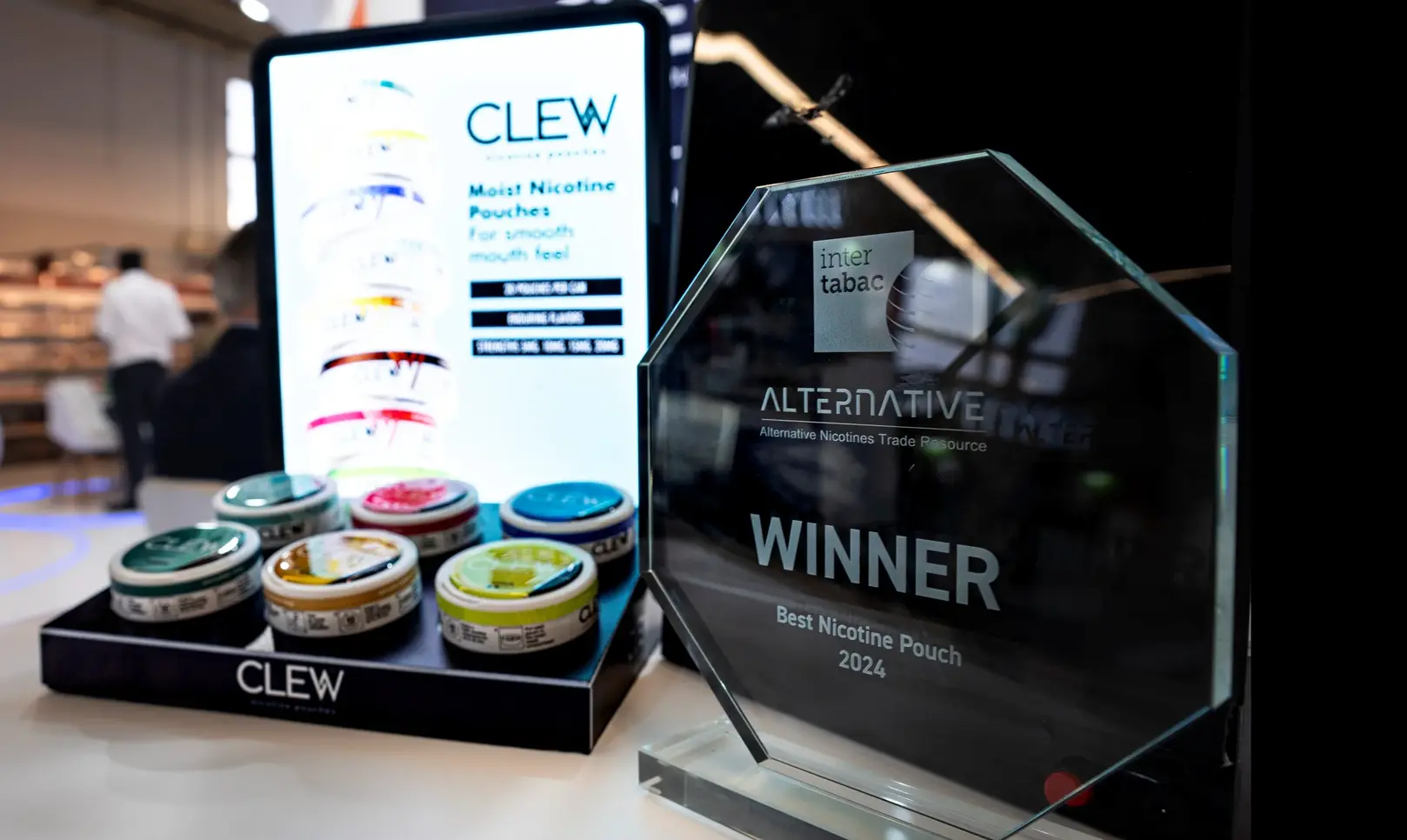 Which Nicotine Pouches Are Best in UK? Tobacco Free & Smoke Free Options